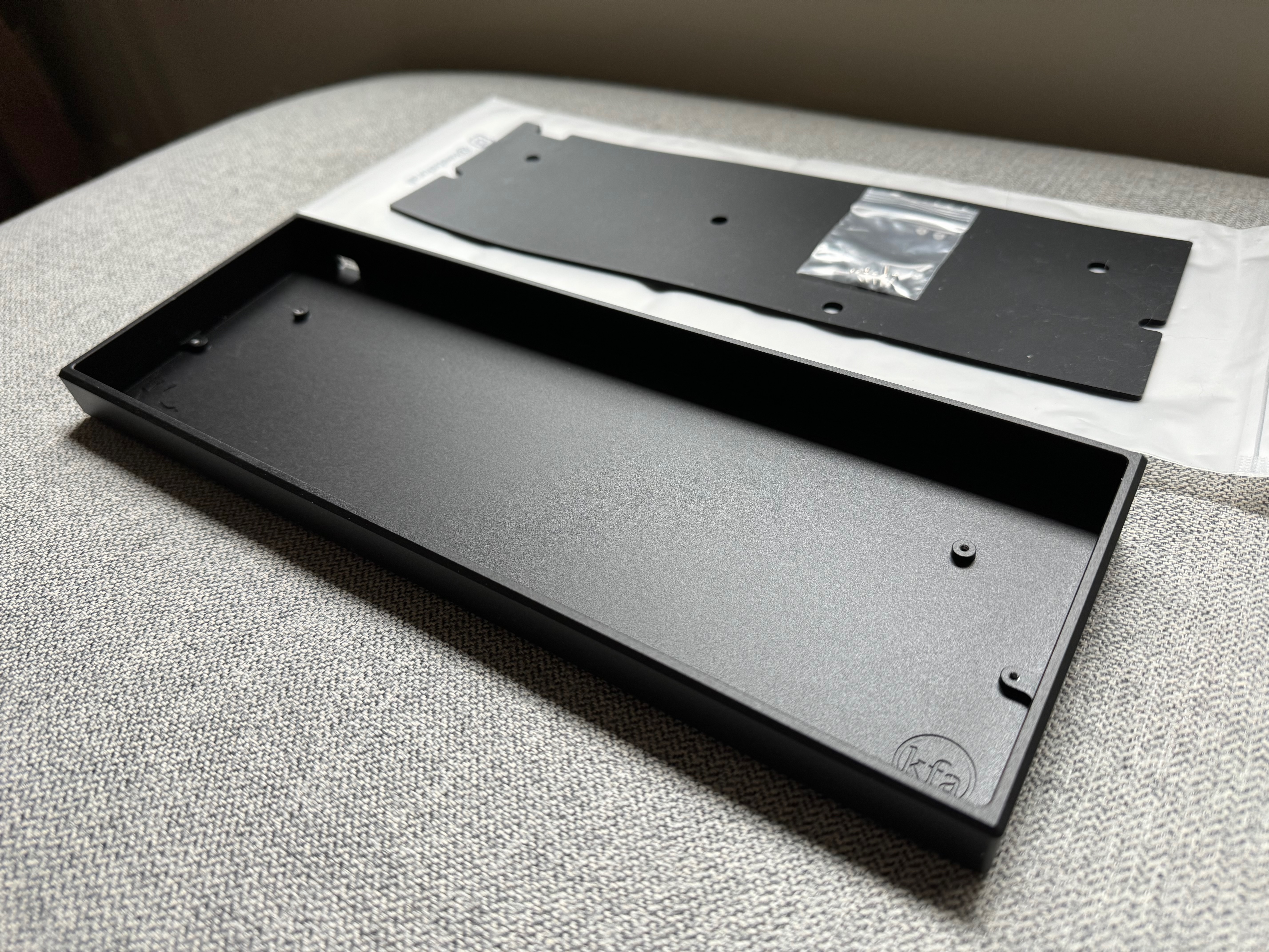 Freebird60 case and dampening pad