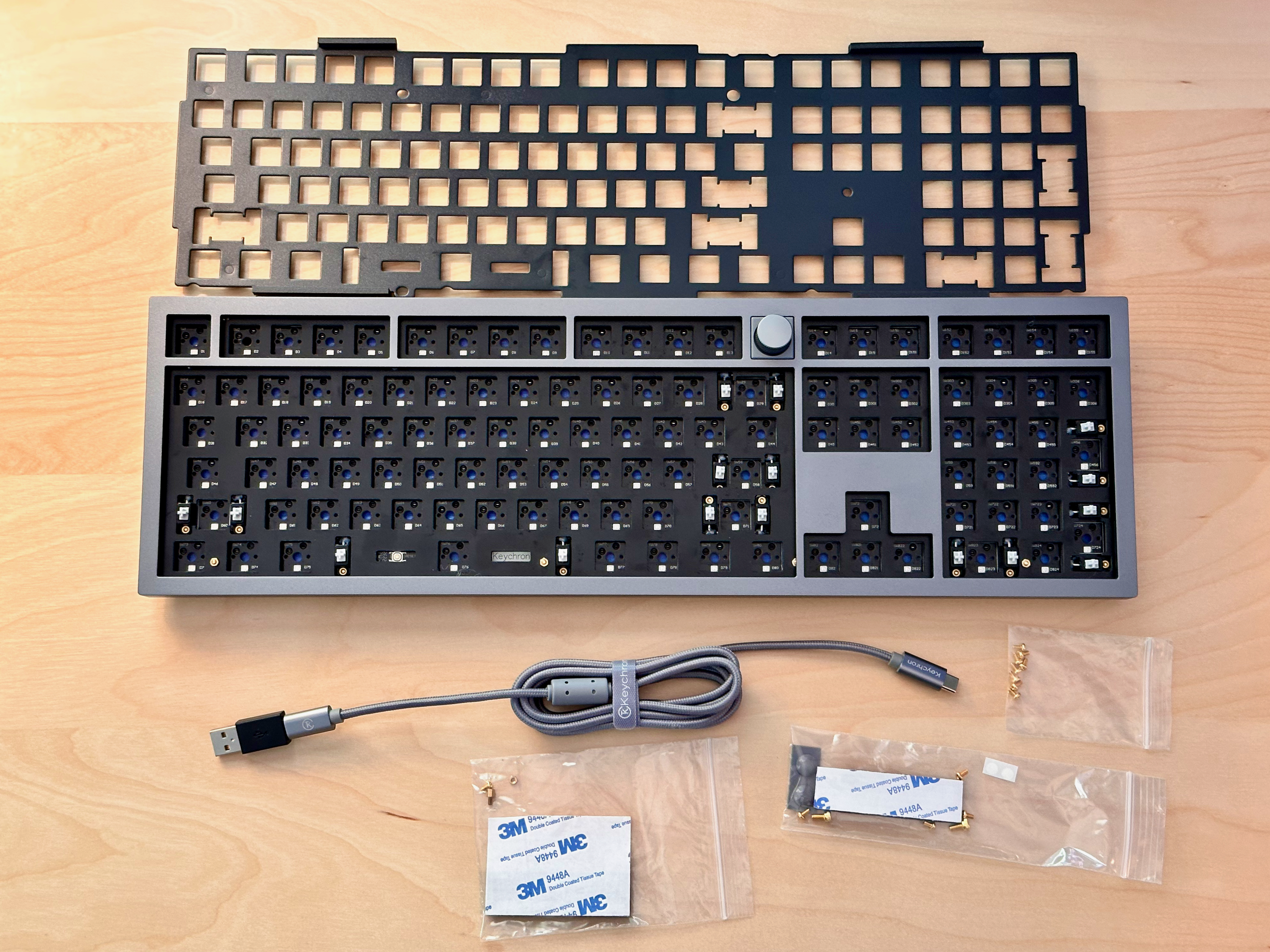 Keychron Q6 (Full Size 100%, Knob, Silver Grey, FR4 Plate, Modded)