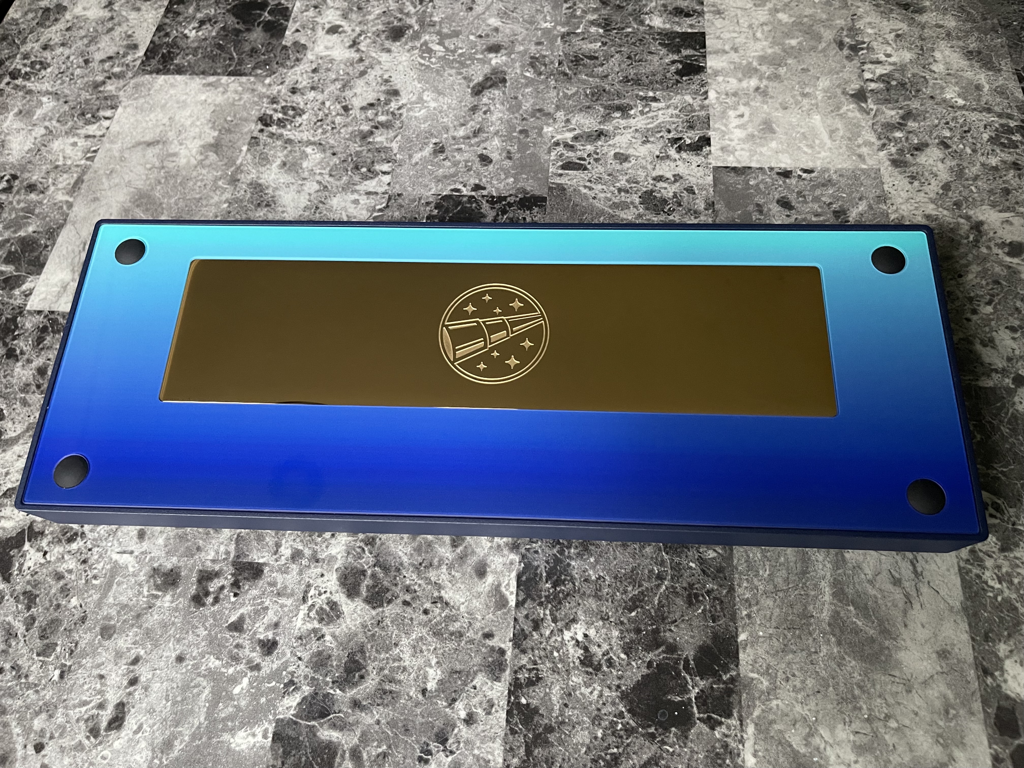 Zoom65 V2 Navy | Gold