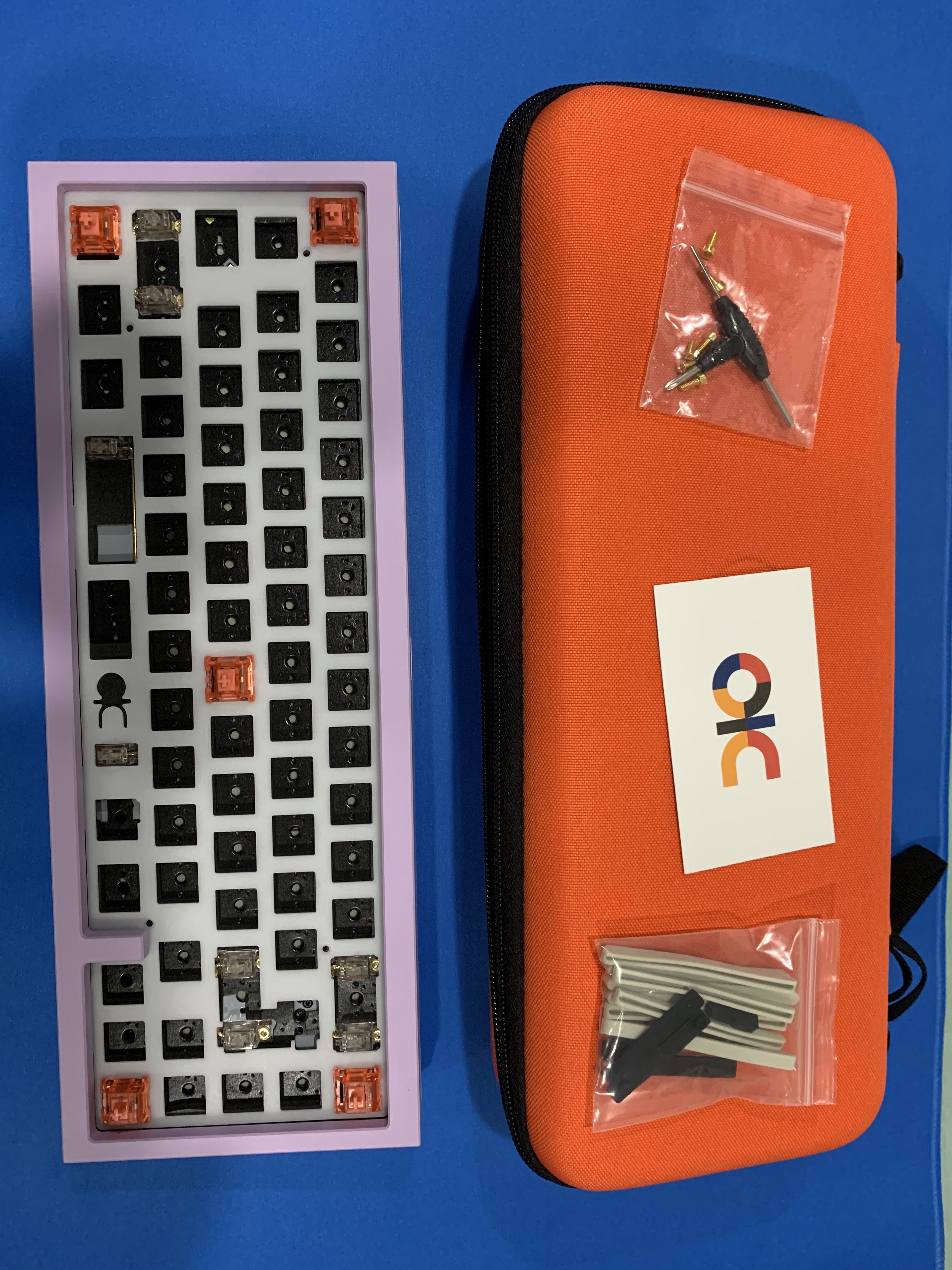 QK65 R2 Lilac & White