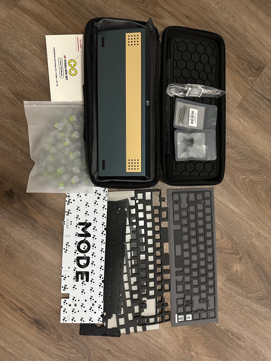 Mode Envoy Mirage color kit with Extras