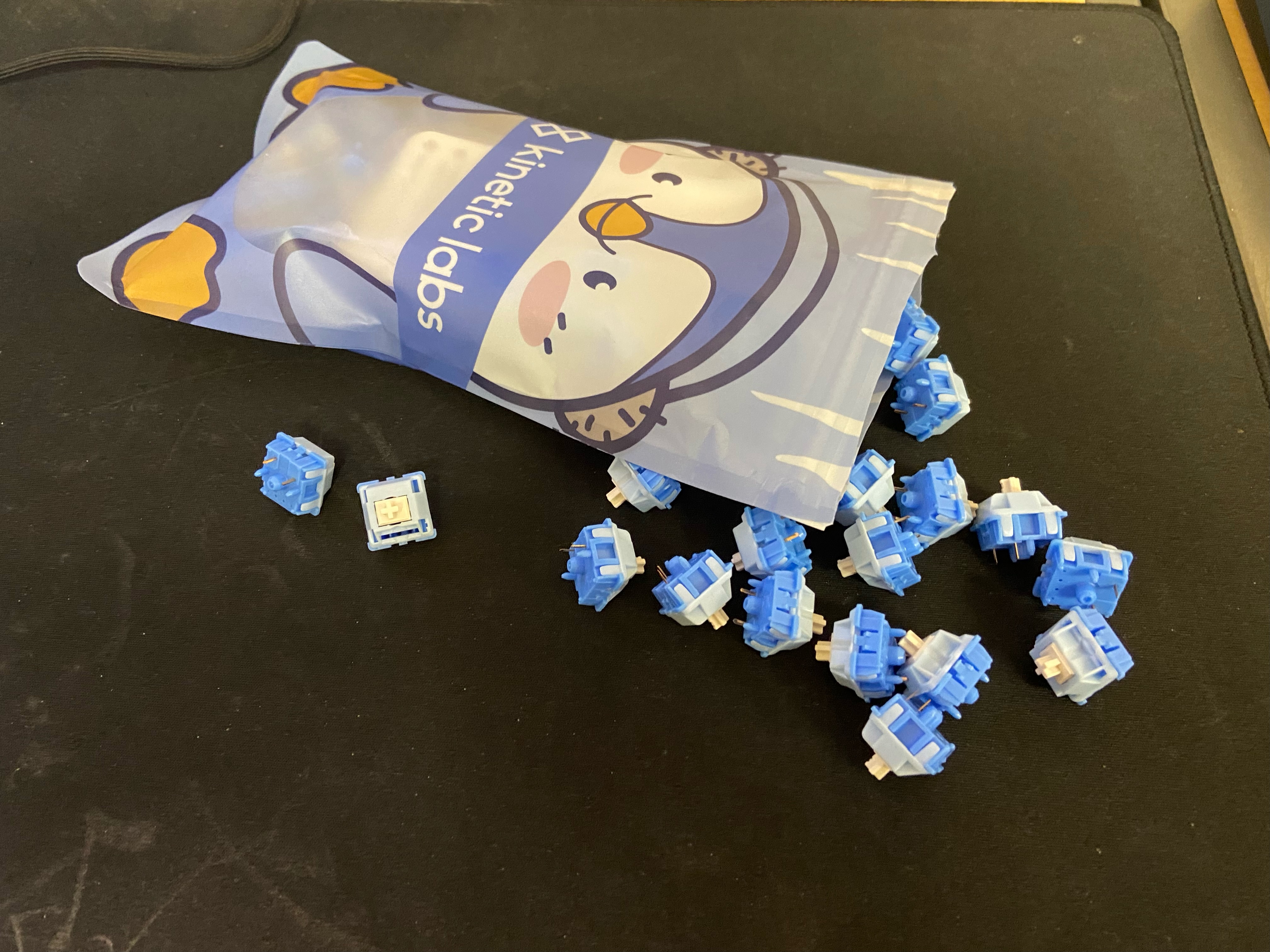 Penguin Tactile Switches, Lubed x69