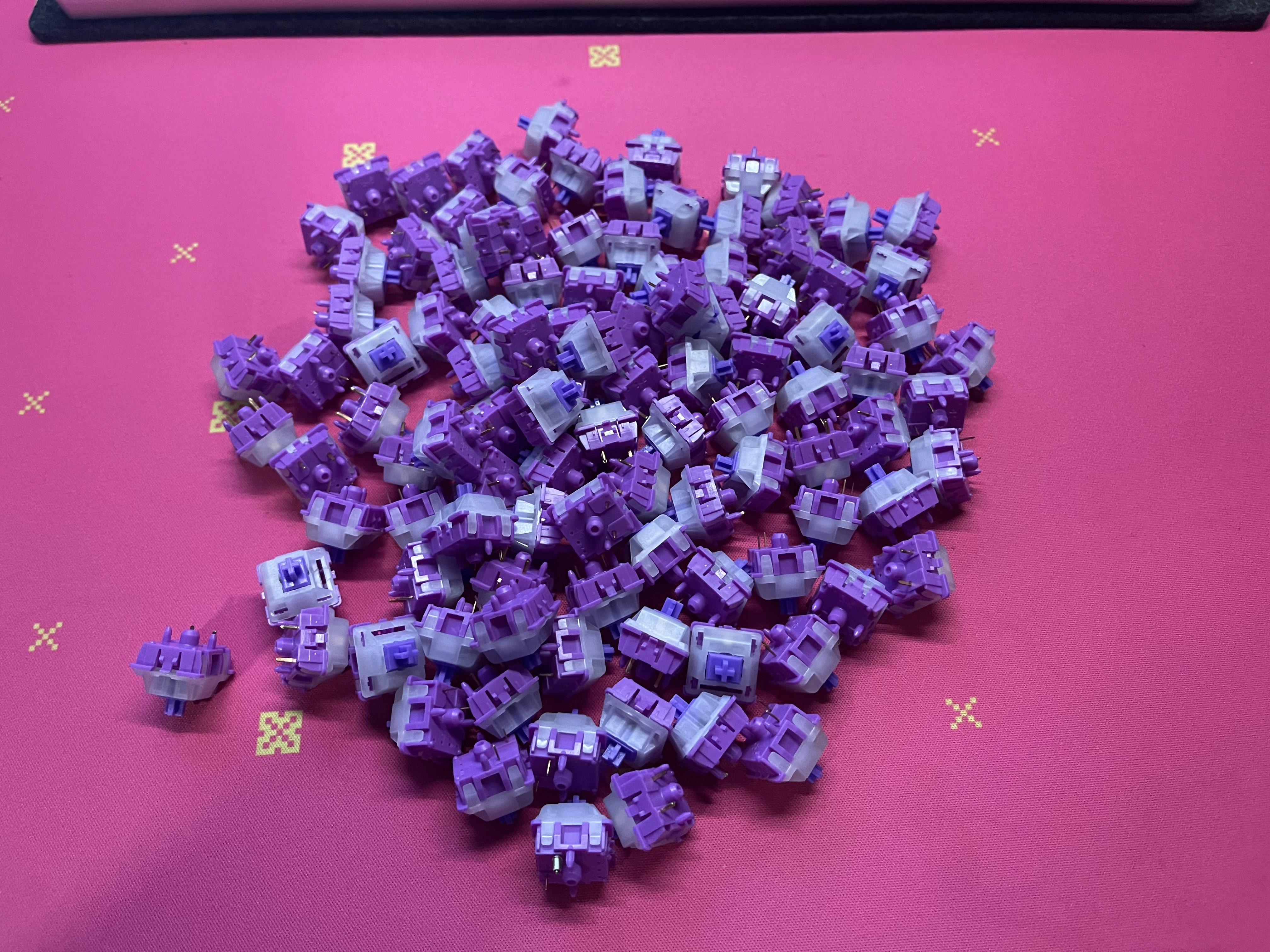 Ube Crinkle Cookie Switches (x106,Lubed)