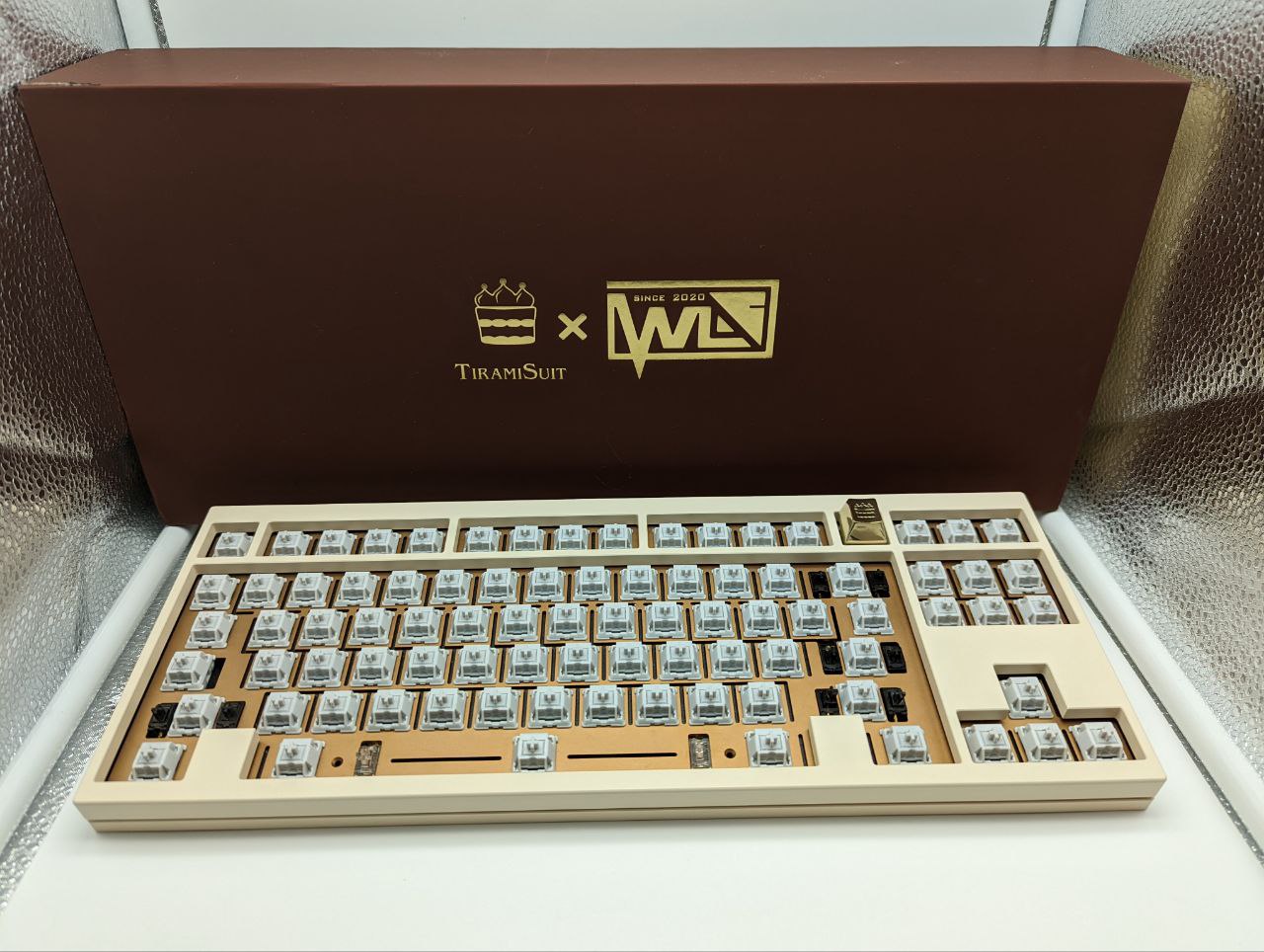 WKL Tiramisuit L/F Zakus w/extra PCB