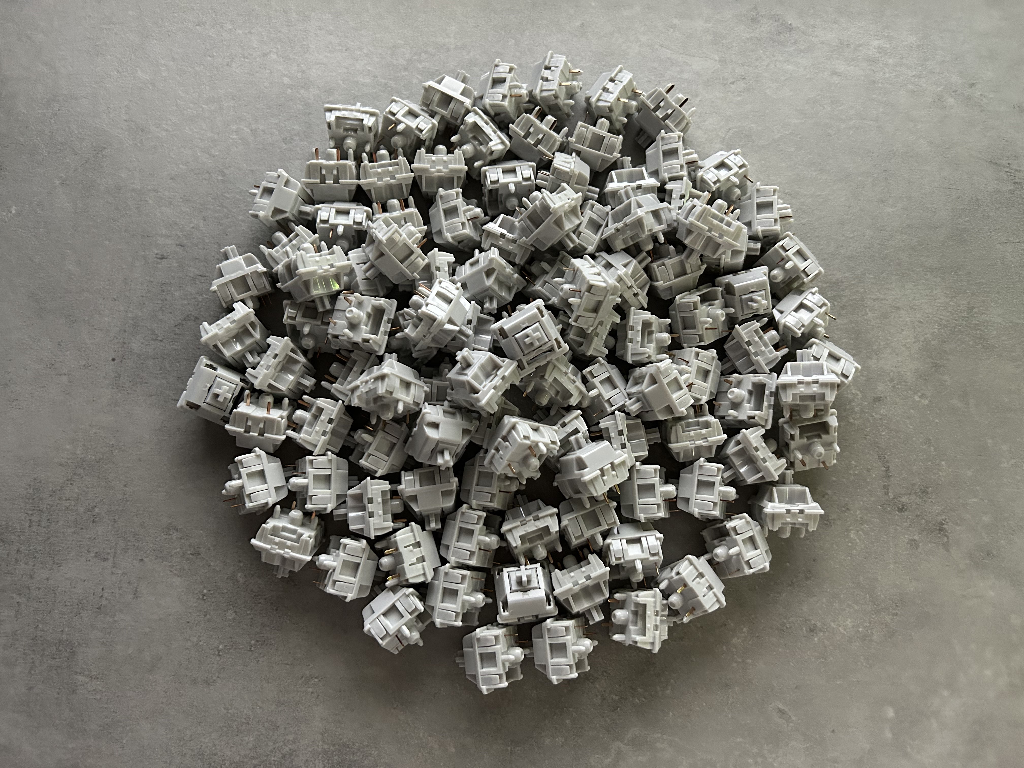 Lubed Zaku Switches (x104)