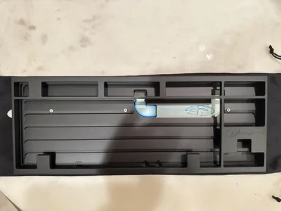 Bias R2 Black
