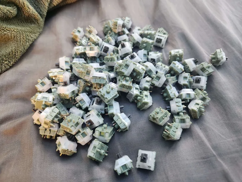 Oolong Switches (x107) (limited run)