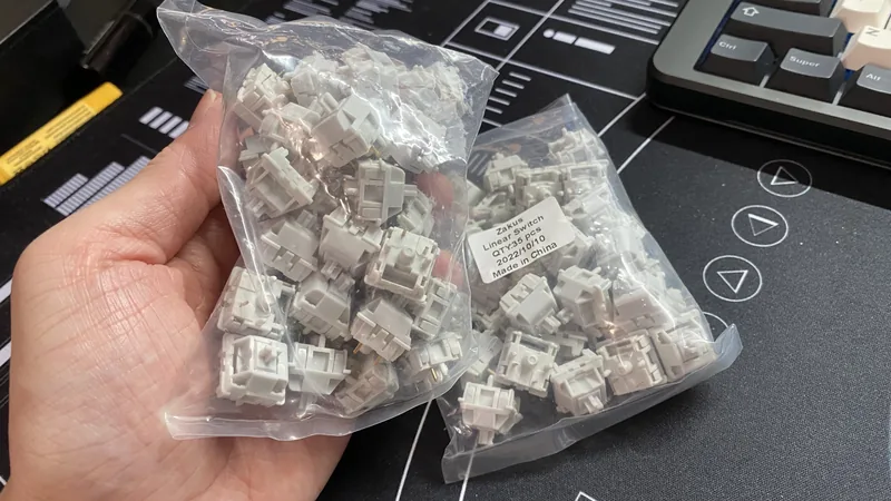 New Zaku Linear Switches (x70)