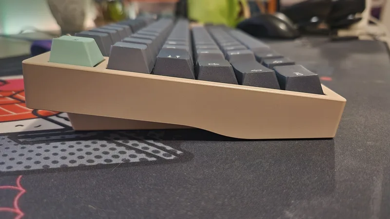 QwertyKeys QK80 WK / E-Milky White [Barebones]