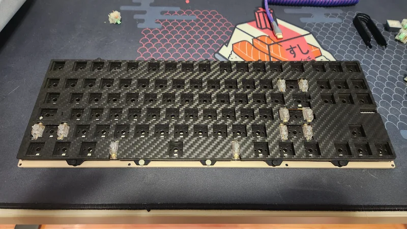 QwertyKeys QK80 WK / E-Milky White [Barebones]