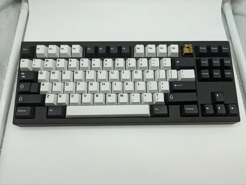 Black WKL Shelby 80 TKL with IFK Polish