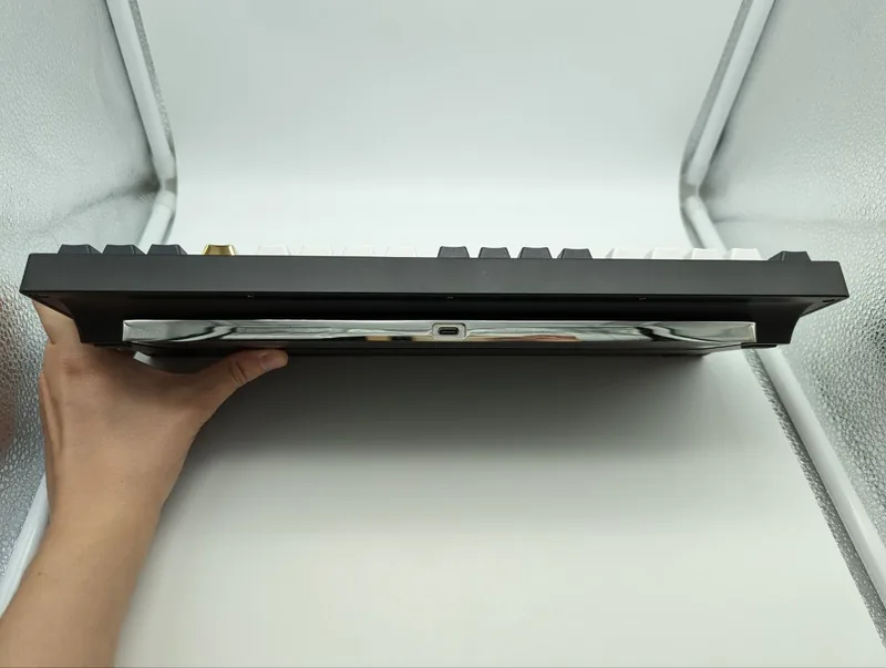 Black WKL Shelby 80 TKL with IFK Polish