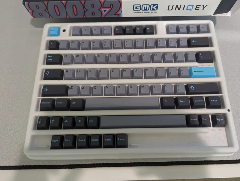 GMK 80082 BLOO Base Kit + Spacebar Kit + Modern Icon Mods Kit