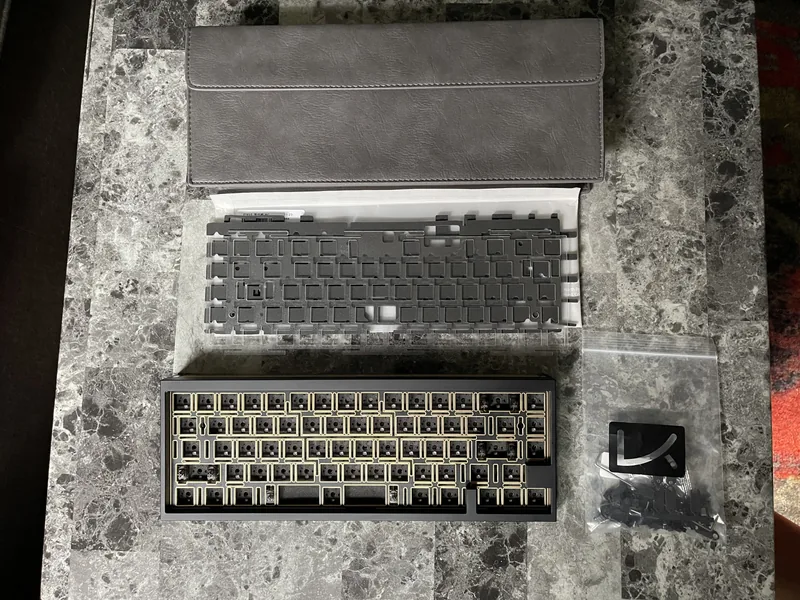 TOFU 65 SE Black | Bronze