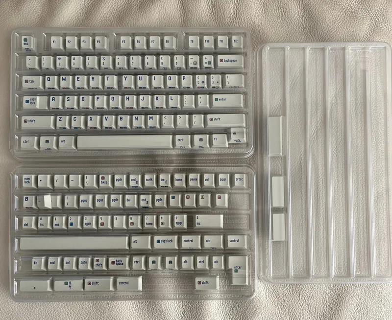 JC studio C64 + Mint