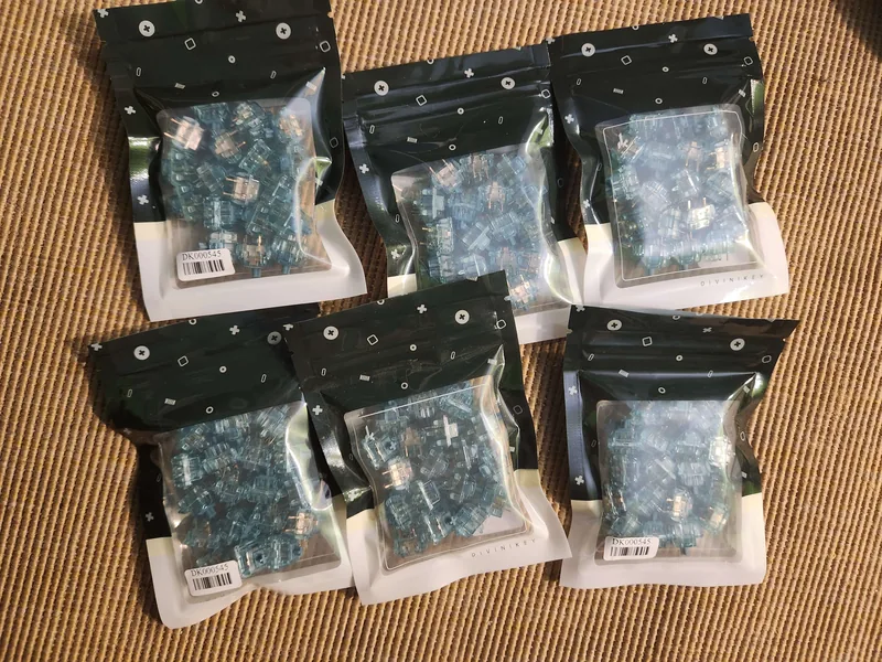 JWK Bluey Switches (108x)