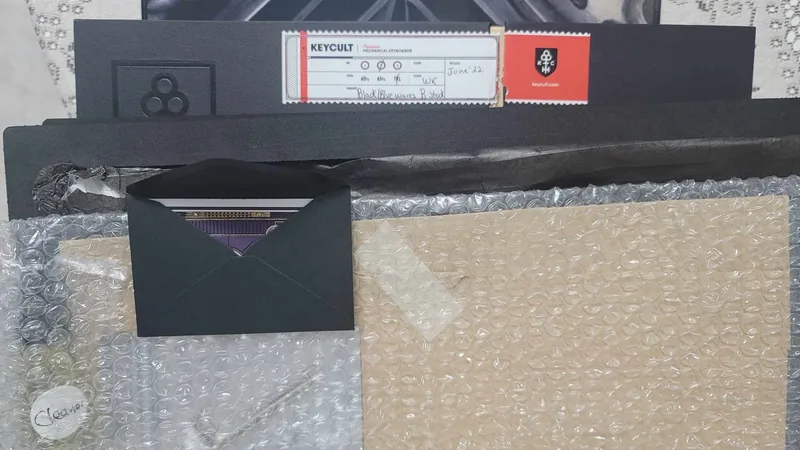 Keycult No.2 TKL Black&Blue Waves