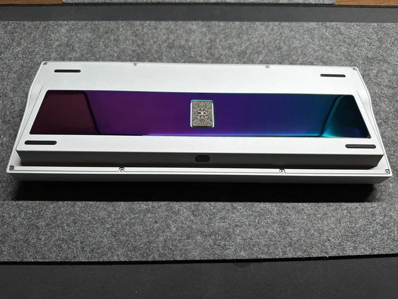 QK80 WK / SILVER [Barebones]