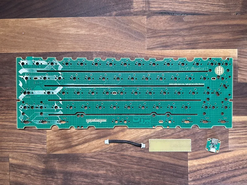 had60 4-channel JST PCB