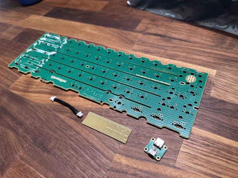 had60 4-channel JST PCB