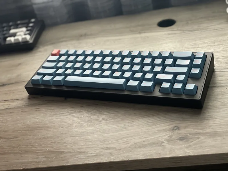 Zoo65 fully built VintageCherry Mx Black