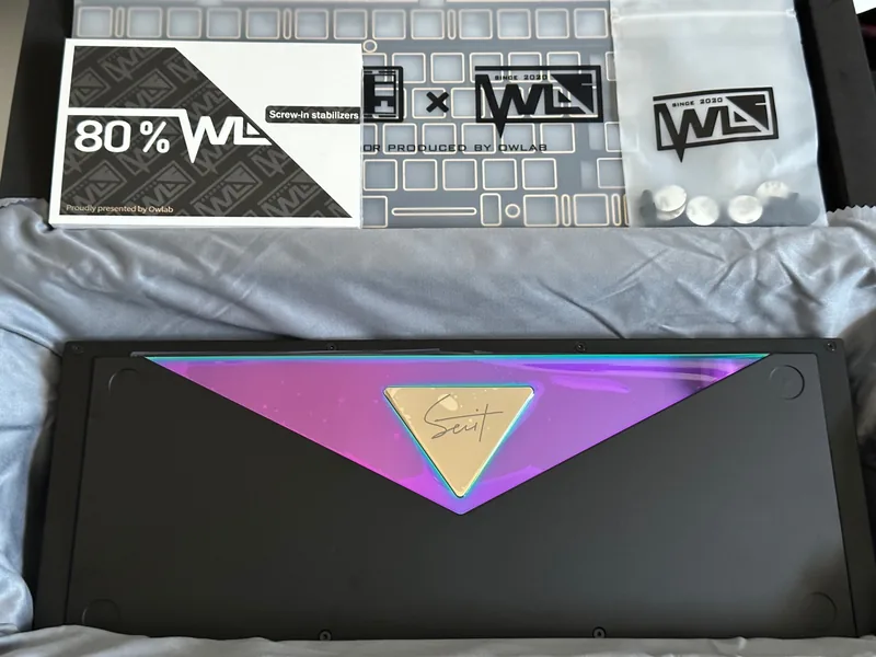 MR. SUIT - Black / Chroma WK TKL