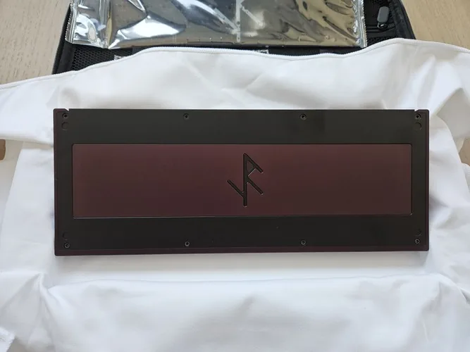 Iron160 BNIB 2 PCBs, Artisan Keycap, all original accessories