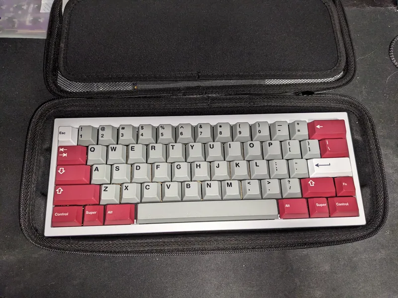 【QK60-WK】Ice White / Burgundy  Assembled