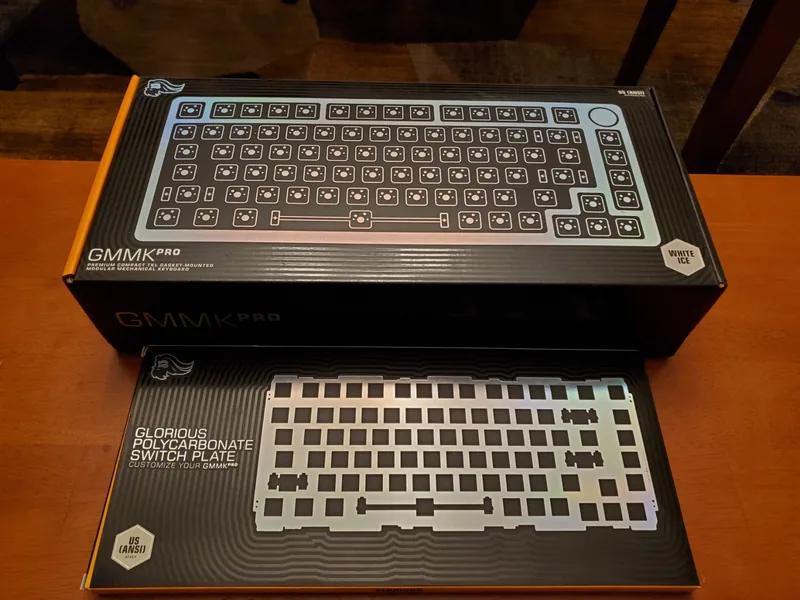GMMK Pro (Silver) + Polycarbonate Plate