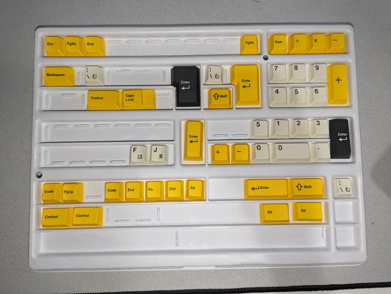 GMK Serika 2 (Hiragana Core) Keycaps