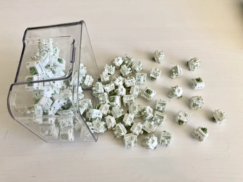 Invokeys Matcha Latte Switches (90)