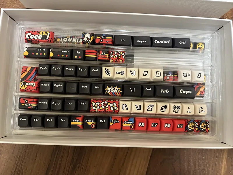 IQUNIX Graffiti Diary PBT Keycap Set