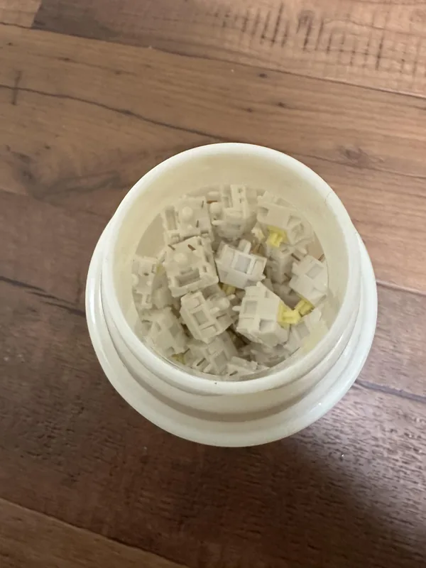 Banana Milk - Linear