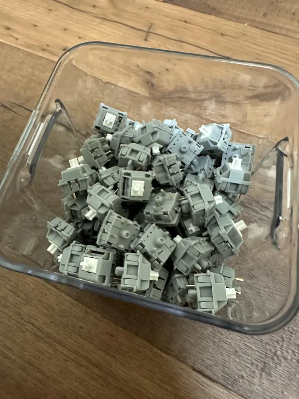 SP-Star Meteor White Linear Switches