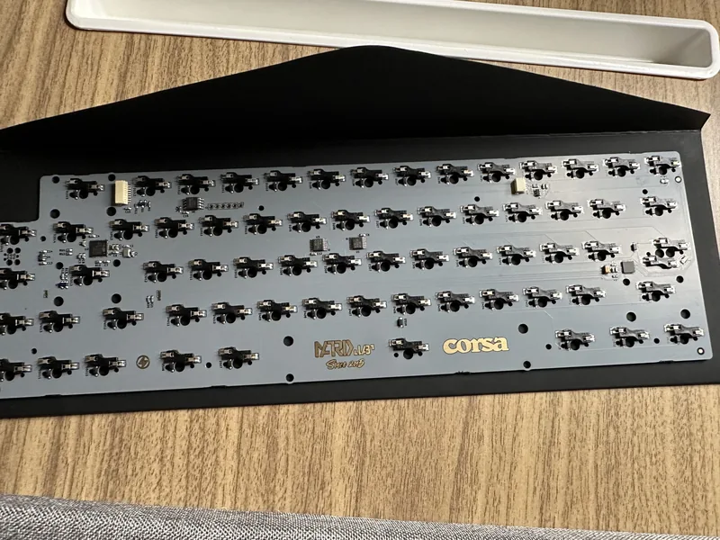 Matrix Corsa - Coated Maroon (Like New)