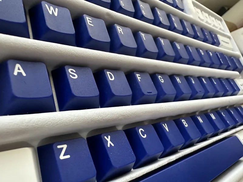 GMK Lazurite