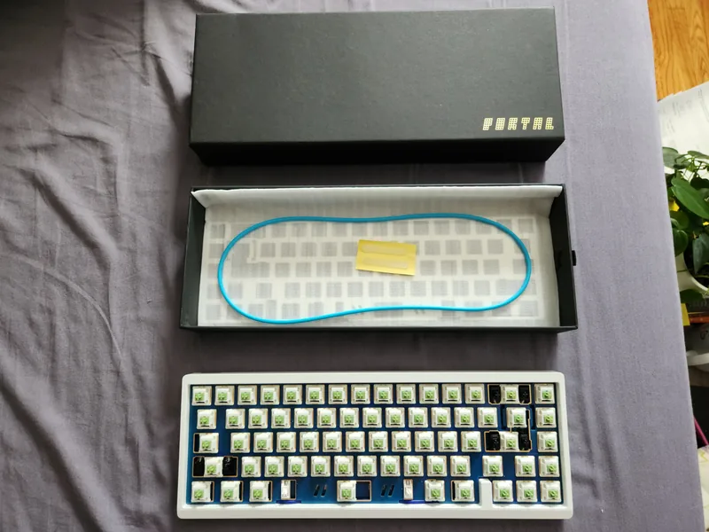 White Portal 65 w/ Rainbow Weight