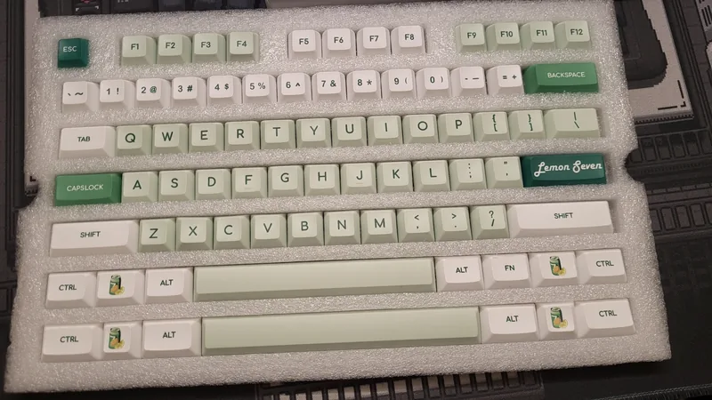 Lemon Seven Keycap Set