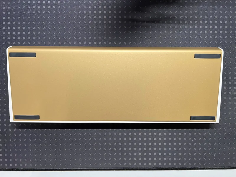 QK65 R1 E-White/Golden