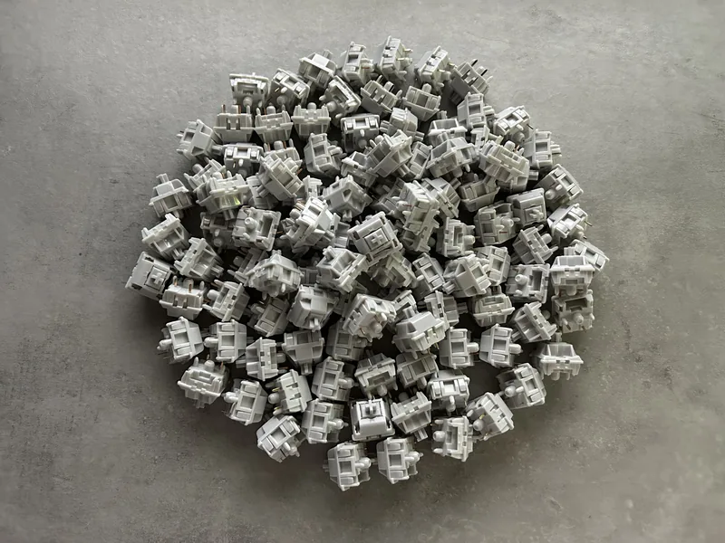 Lubed Zaku Switches (x104)