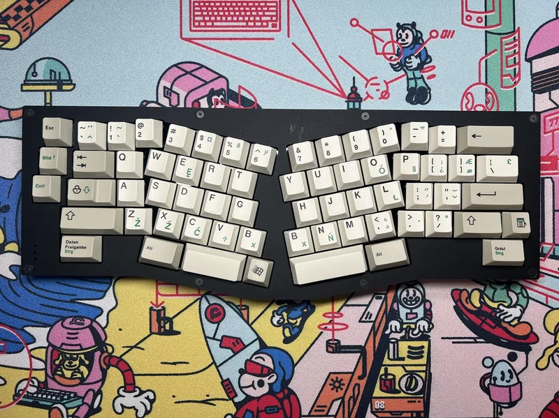 Alice Arcylic keyboard 