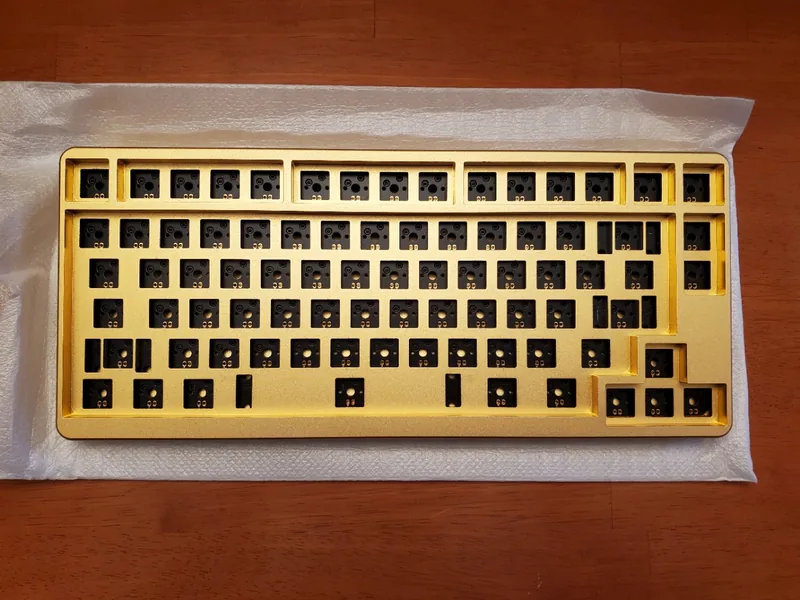 ID80 v1 with Acryllic Bottom and Foam