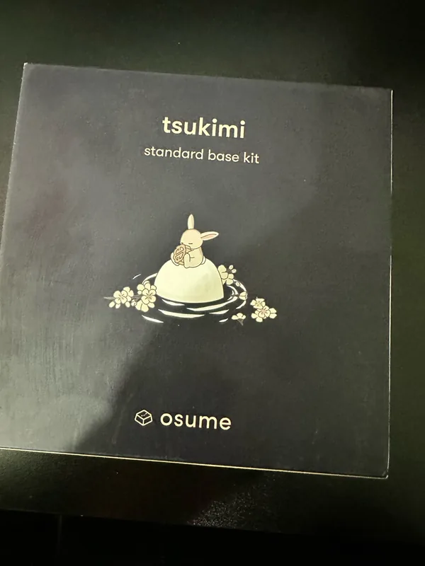 Osume Tsukimi Keycaps with Novelty Kit