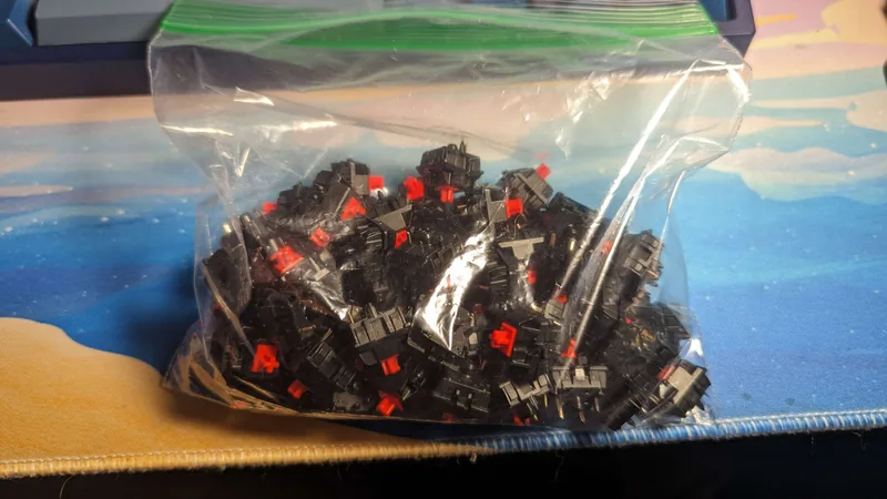 X72 Cherry MX Red Hyperglides