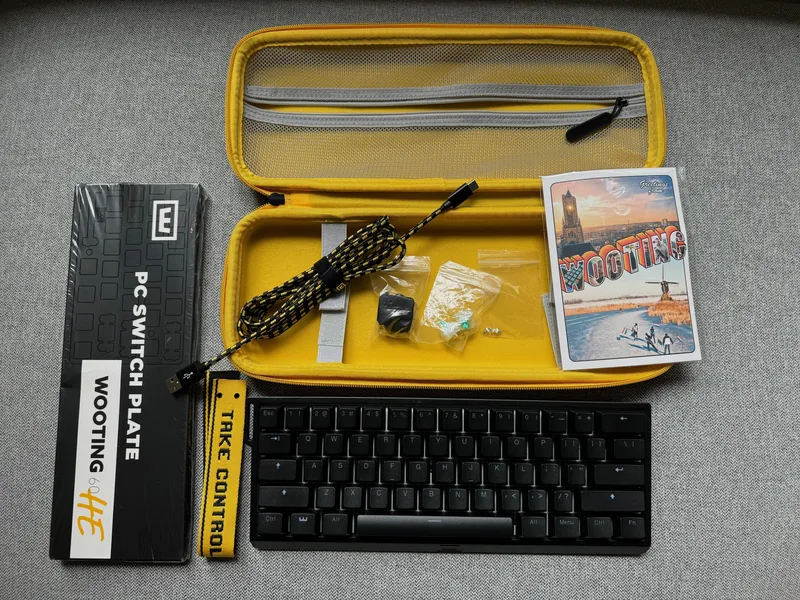 Wooting 60HE with travel case