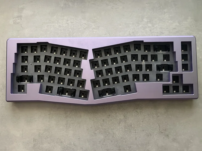 Violet Maja v2 (Used)