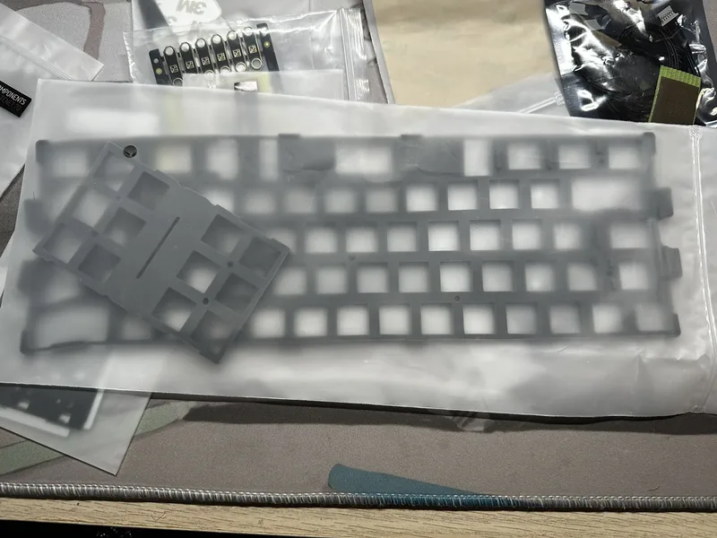 Tenet 70 +pure berry swtiches+ Extra!