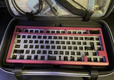 Zoom 75 EE Plum