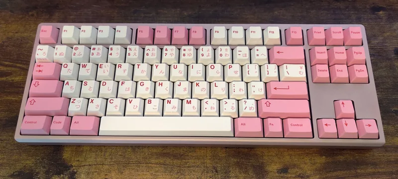 Kage w/GMK Hazakura + extra PCB