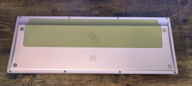 Kage w/GMK Hazakura + extra PCB